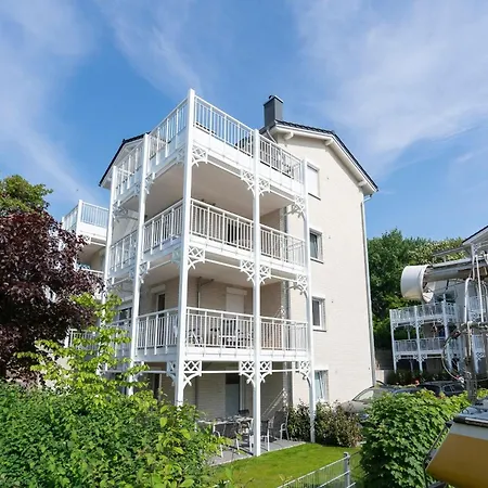 Wicheldorfstrasse 48a Penthouse Am Kurpark Apartment Groemitz